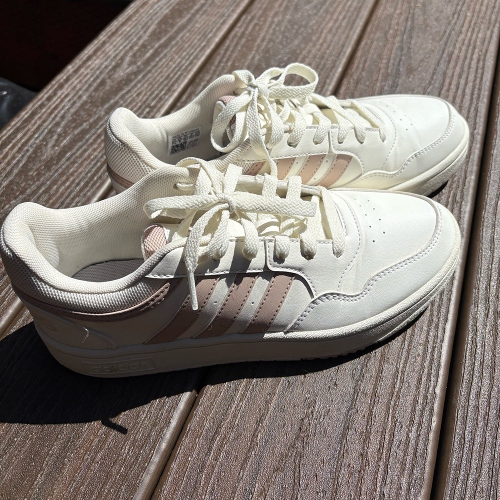 Adidas Low Women’s Shoe White Pink 7.5